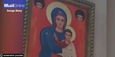 Vjernica svjedoči: "pogledala sam gore, ali nisam znala što bih trebala gledati. Tada sam vidjela Djevicu Mariju kako miče usnama.