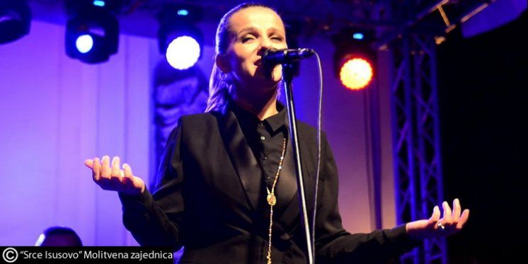 'Kroz pjevanje se obraćam Bogu'