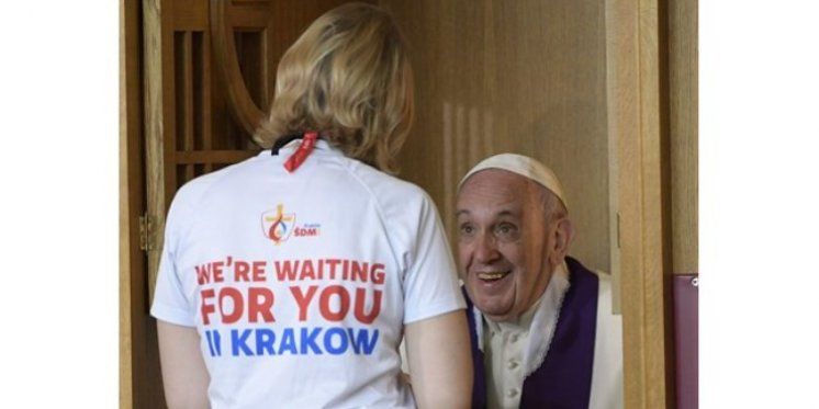 Papa ispovjedio 8 mladih. "Nemojmo se nikada udaljiti od Isusa"