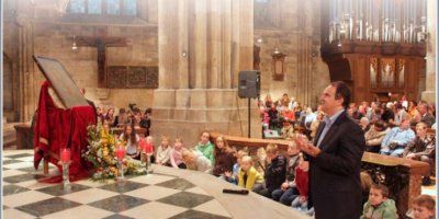 Visionari Ivan Dragicevic terr&agrave; un discorso nella cattedrale di Vienna, il cardinale Sch&ouml;nborn porter&agrave; la Messa