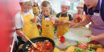 Bravo za profesore i učenike - &lsquo;Vratili smo domaćinstvo jer učenici žele naučiti kuhati&rsquo;