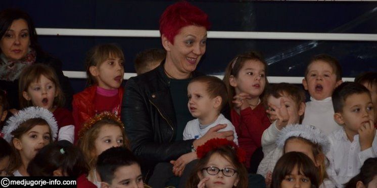 Održana božićna priredba u vrtiću "Sveta Mala Terezija"
