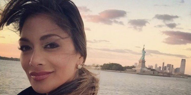 Poznata pjevačica Nicole Scherzinger: Danas živim jer su djed i baka spasili mamu od odlaska na pobačaj