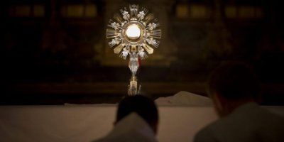 Meksički gradić uspješno se bori protiv nasilja uličnih bandi &ndash; Euharistijskim klanjanjem