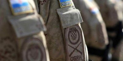VOJSKA ODGOVORILA &lsquo;ZABRINUTOM GRAĐANINU: Smeta vam buka iz vojarne? Dvije su snage dale život za vas: ISUS KRIST I HRVATSKI VOJNIK!