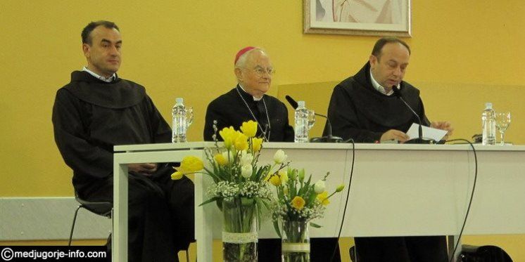 Održan susret mons. Henryka Hosera s novinarima