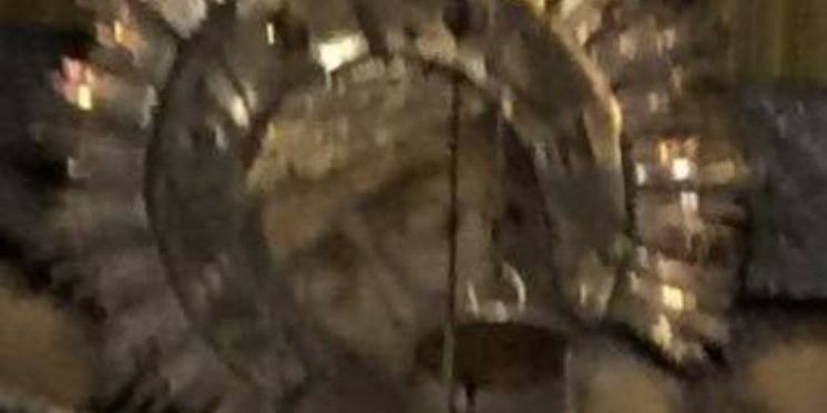 Il miracolo a cui hanno assistito molti preti e pellegrini nella Basilica del Santo Sepolcro a Gerusalemme. L'icona di Cristo sul Golgota ha aperto gli occhi per la prima volta.