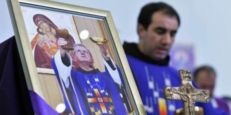 OMILJENI HRVATSKI SVEĆENIK I NASLJEDNIK FRA ZVJEZDANA LINIĆA O ZNAČENJU USKRSA 'Tamo gdje je ljubav, tamo je i život. To je poruka Uskrsa'