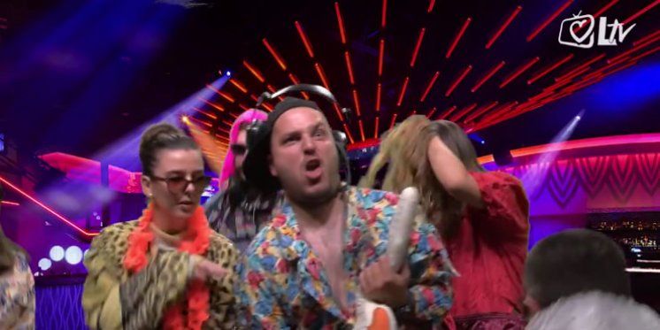 Što povezuje jednog našeg "ne sjećam se" nogometaša, Ultra glazbeni festival i današnje evanđelje?!