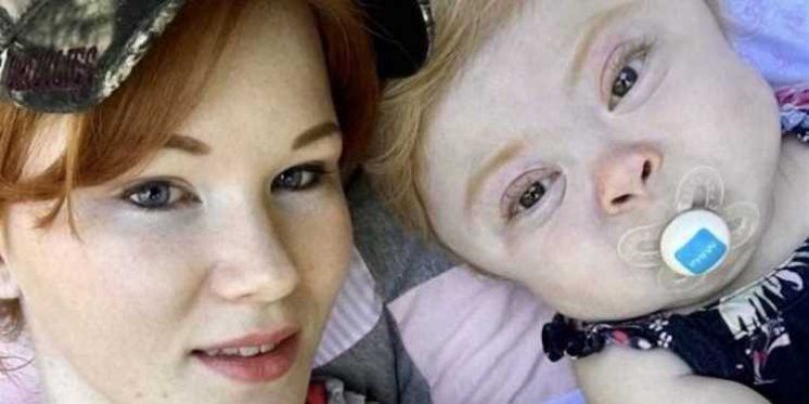 Majka je ignorirala savjete o pobačaju pa dobila &bdquo;jednu od milijun&ldquo; beba koja nastavlja prkositi svim prognozama