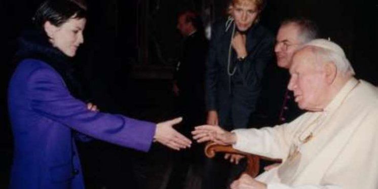 Dolores O'Riordan biskup nazvao 'ženom duha i hrabrosti', često je isticala da je za njezinu glazbu važna katolička vjera