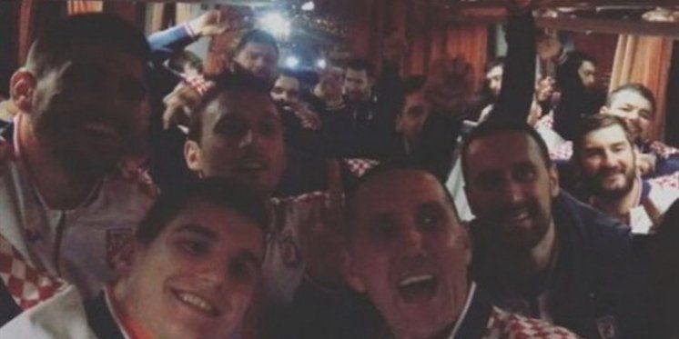 U autobusu hrvatske reprezentacije orila se 'Moja Hercegovina'