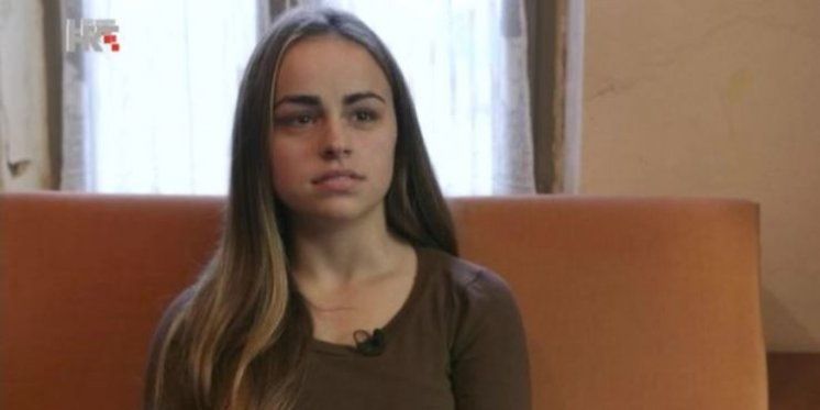 Hrabra maturantica bori se za svoju obitelj i poručuje "Tko god ovo gleda, neka ne osuđuje, neka pomogne, to je sve što tražim''.