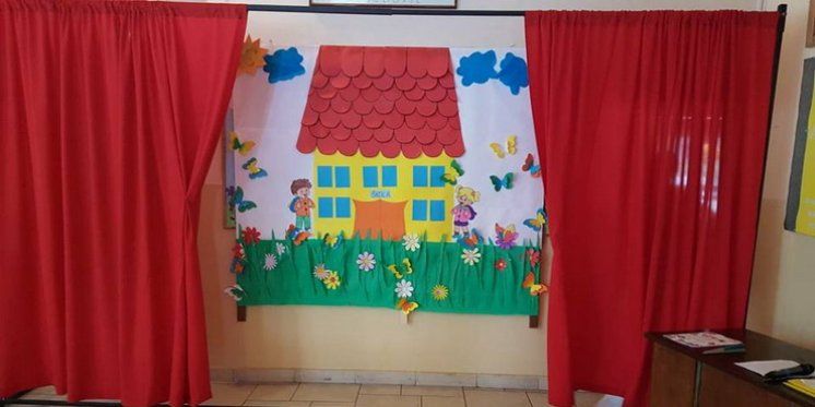 &ldquo;Od kolijevke pa do groba, najljepše je đačko doba!&rdquo;