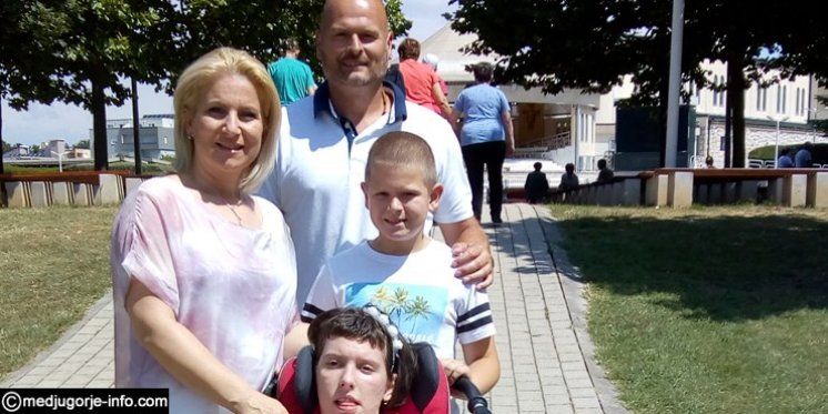 Svjedočanstvo sa 7. Međunarodnog hodočašća za osobe s invaliditetom: Obitelj Kešina iz Vida Kod Metkovića