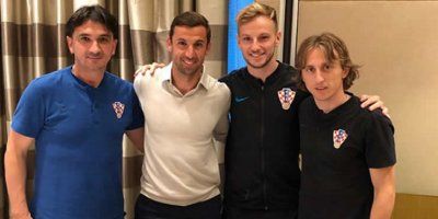 BIVŠI KAPETAN POSLAO SNAŽNU PORUKU VATRENIMA UOČI NAJVEĆE UTAKMICE U POVIJESTI HRVATSKE 'Uz vas smo svim svojim srcem i dušom, ponovo svi kao jedan!'