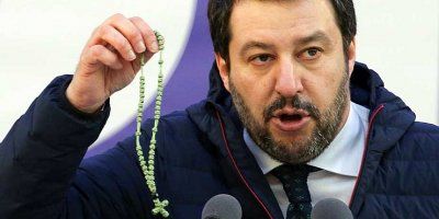 Italija ukida pojmove &lsquo;Roditelj 1 i 2&Prime;, a vraća &lsquo;Otac i Majka&rsquo;