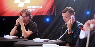 MI SMO ČUDO OD NARODA 'Vatreni' za potrebitu djecu odgovarali na telefon, dobili nevjerojatnih 60 tisuća poziva