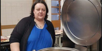 Kuharica Željka kuha 'Kod fratara': Već nakon zornice kreće rad uz smijeh