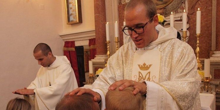 'S BOGOM PRESKAČEM ZIDINE': upoznajte fr. Marka Dokozu, koji je već s dvije godine znao da će postati svećenik, a danas je dominikanac na kojeg je Zadar čekao čak 200 godina