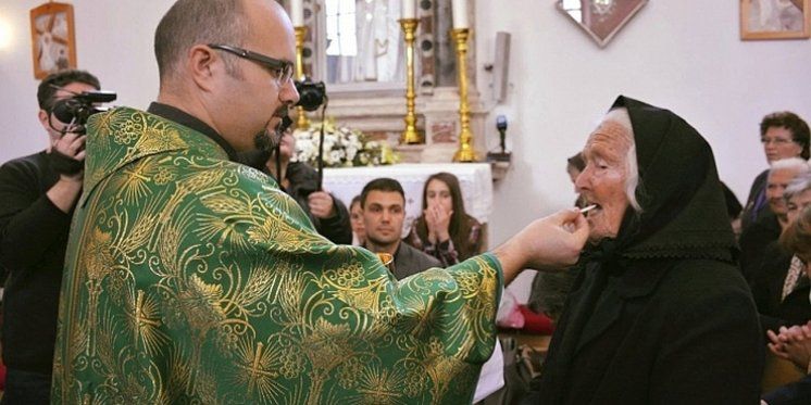 Baka Anka napunila 100 godina: "Samo me obitelj i rad održava, a Bog drži. Ja u Njega virujen, duboko i najiskrenije"