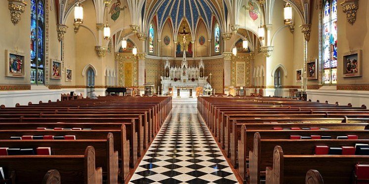 Vjernici koji rezerviraju 'svoje' mjesto u crkvi, ne dolaze u crkvu radi Boga