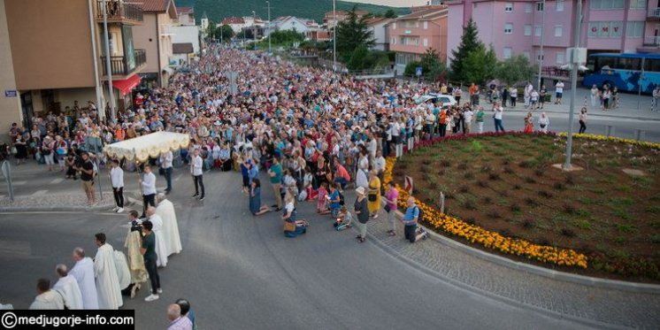 Celebrazione della Solennit&agrave; del Corpus Domini a Medjugorje