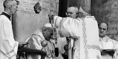 Papa Franjo: Sjetimo se uvijek poziva pape Wojtyłe da širom otvorimo vrata Kristu