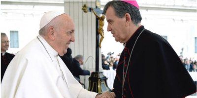 Papa nadbiskupu Vukšiću poručio: "Činite sve što je moguće da se zaustavi odlazak Hrvata"