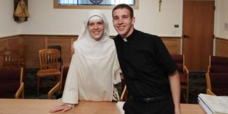 Brat i sestra odgovorili Božjem pozivu: 'Lakše je uz podršku obitelji'