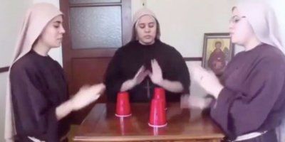 (VIDEO) KAKAV TALENT! Časne sestre uglazbile molitvu sv. Franje koristeći se plastičnim čašama