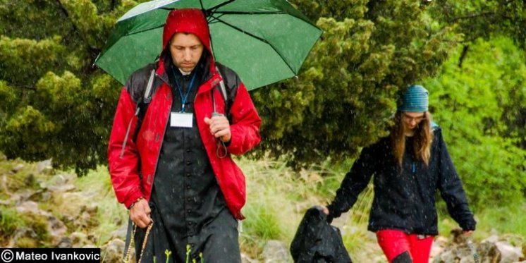 Zašto moliti krunicu...