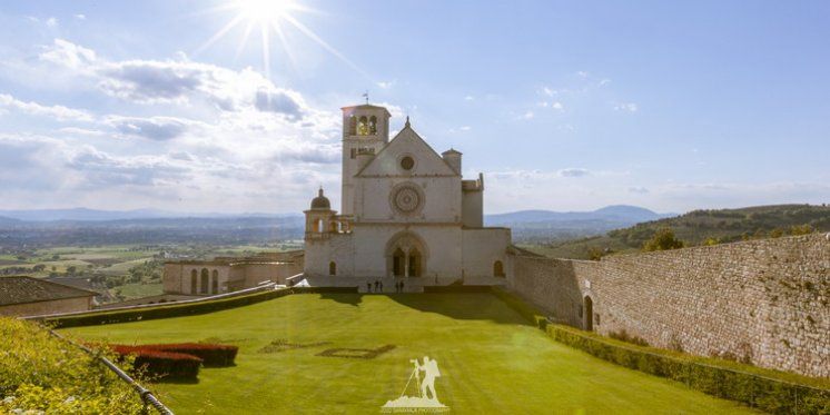 Papa Franjo će u Asizu potpisati svoju novu encikliku naslovljenu "Svi smo braća"