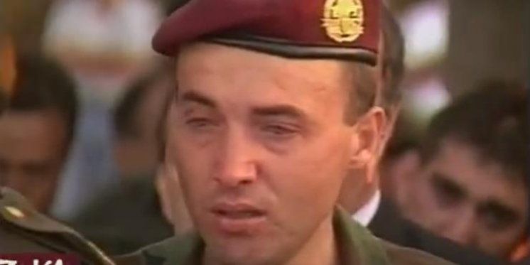 GOVOR SVEĆENIKA &lsquo;SLOMIO&rsquo; HEROJE: Jesu li ovo najljepše riječi poginulom branitelju?