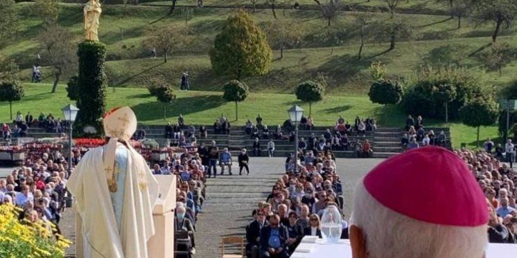 Kardinal Puljić poslao snažnu poruku: 'Dok nam &lsquo;peru mozak&rsquo; s brojkama o zaraženim od koronavirusa nitko ne spominje ubijenu nerođenu djecu'