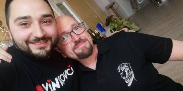 Svećenik iz 'Večere za 5' i Domagoj ipak su se zbližili: 'Vjenčat će suprugu i mene pa krstiti dijete'