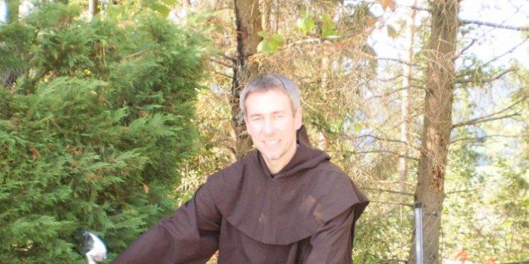 Dirljiva poruka svećenika karmelićanina ganut će vas do suza: 'Tražim od Boga i od vas oprost'