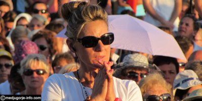 Svakodnevna molitva ili &lsquo;Koliko se moliš već si trebala postati svetac&rsquo;