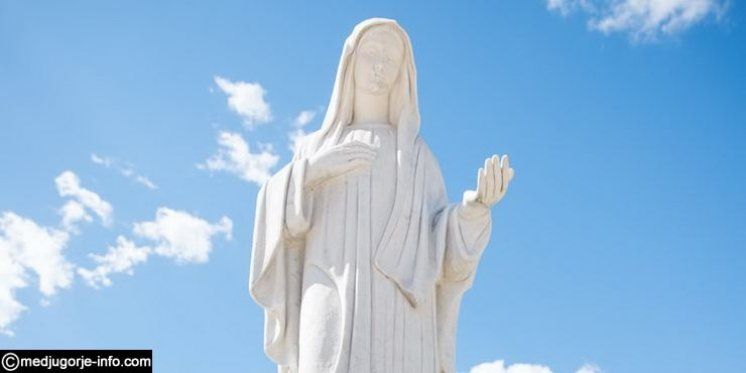 Marija Pavlović-Lunetti: Gospa je tražila tri sata osobne molitve na dan