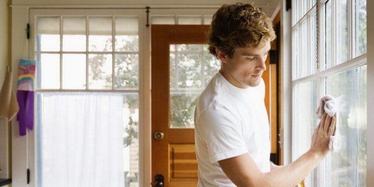 O MUŽEVIMA KOJI "POMAŽU" ŽENAMA